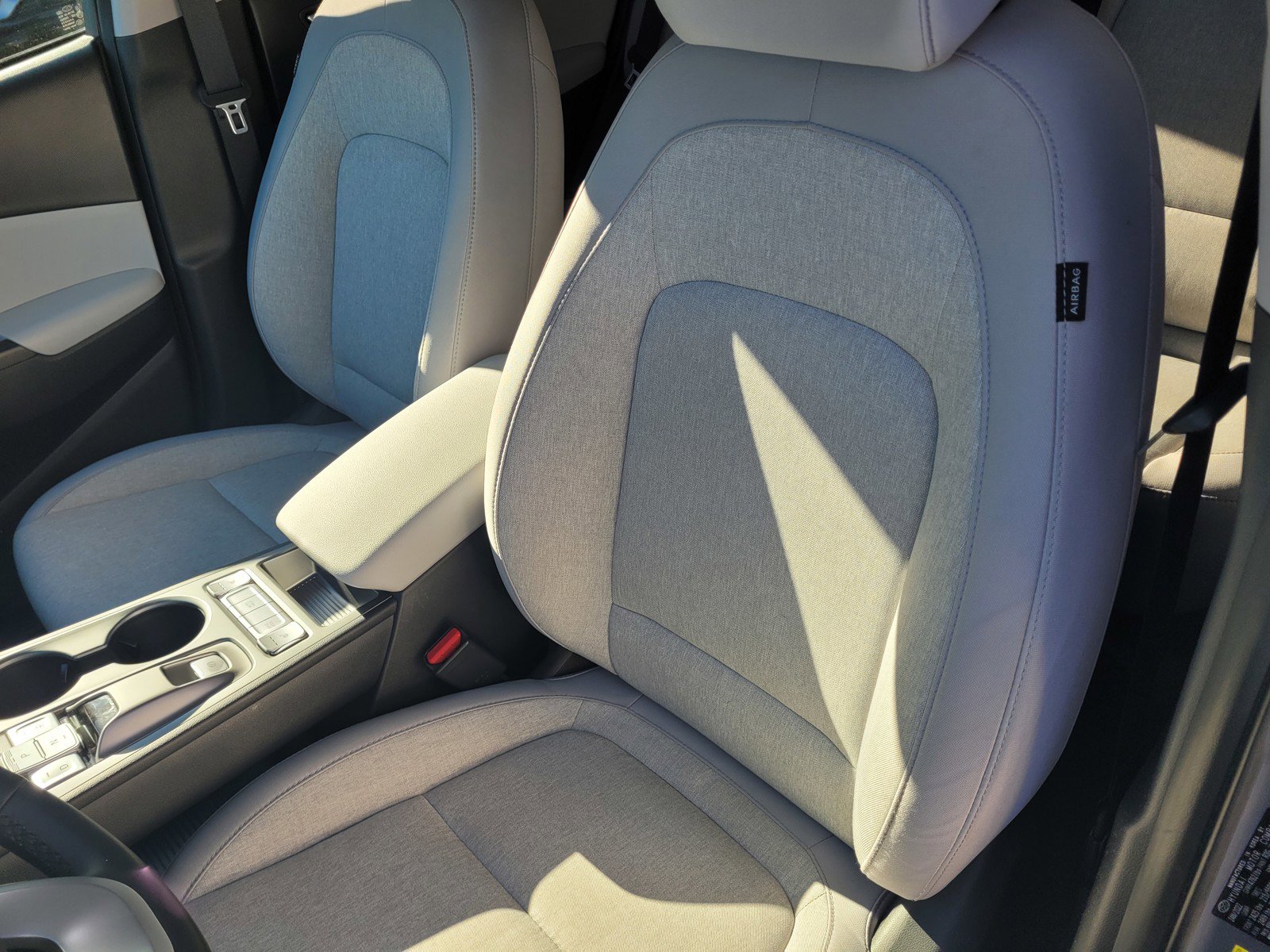 Used 2022 Hyundai Kona SEL w/ Convenience Package image 13