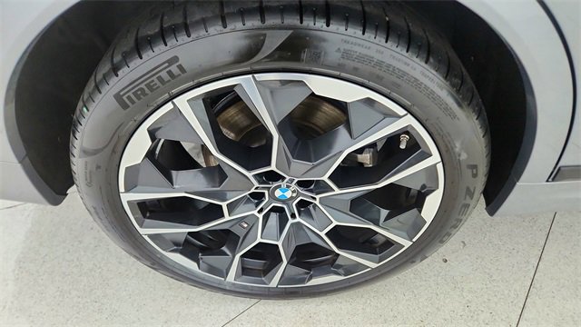 Used 2023 BMW X7 xDrive40i w/ M Sport Package image 65