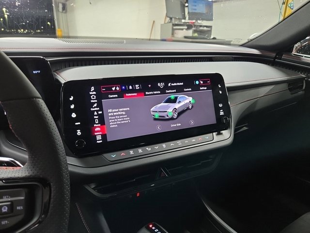 Used 2025 Dodge Charger R/T Scat Pack w/ Track Pack image 10