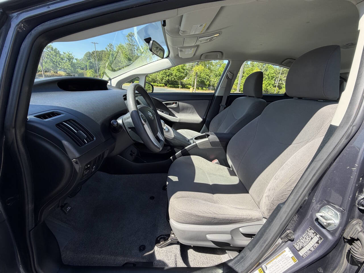 Used 2014 Toyota Prius Two FWD image 10