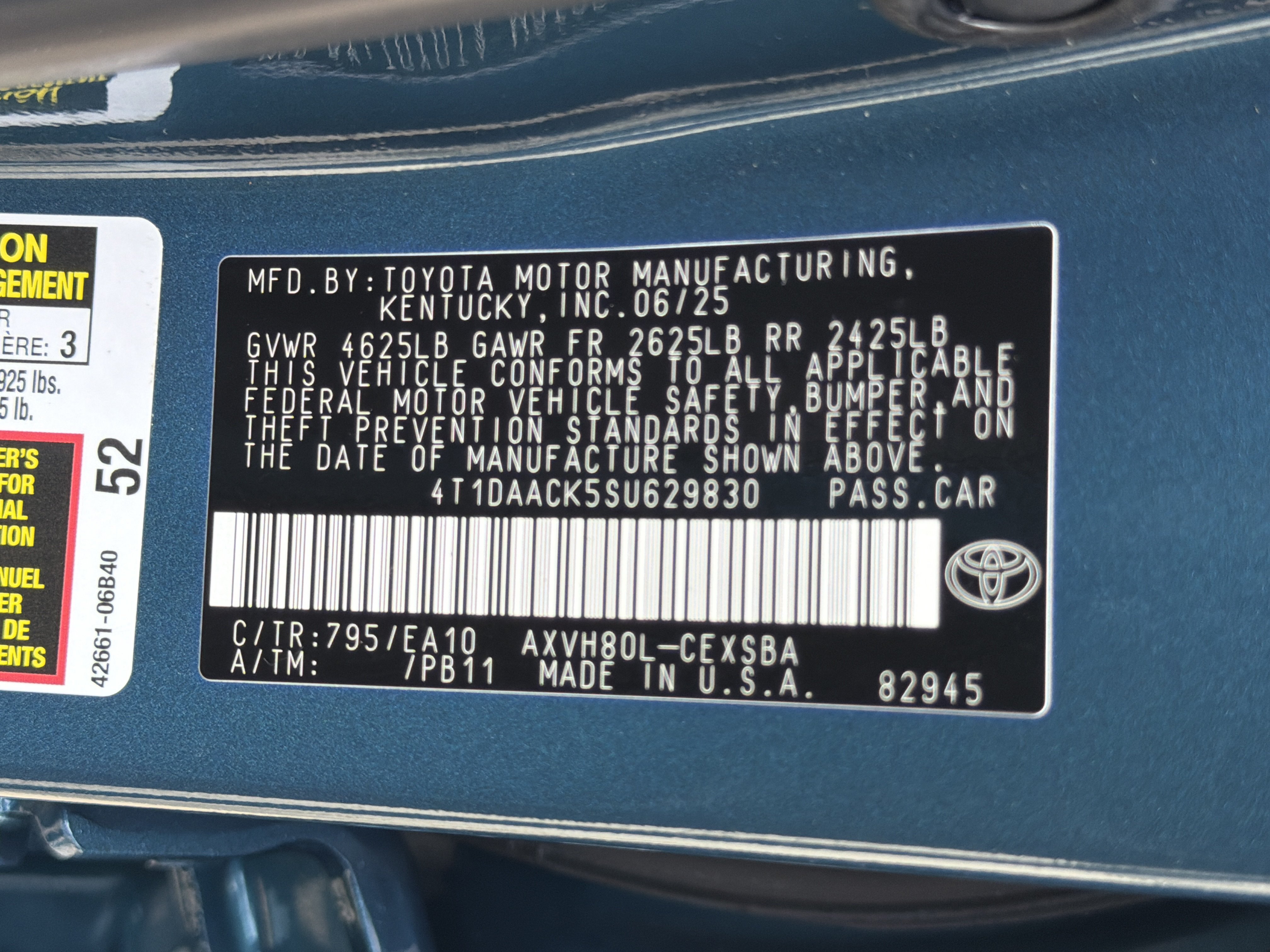 Used 2025 Toyota Camry SE FWD image 36
