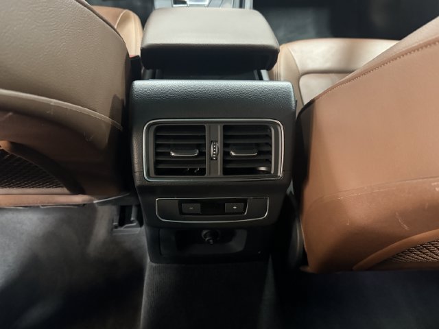 Used 2019 Audi Q5 Premium Plus w/ Convenience Package AWD/4WD image 18