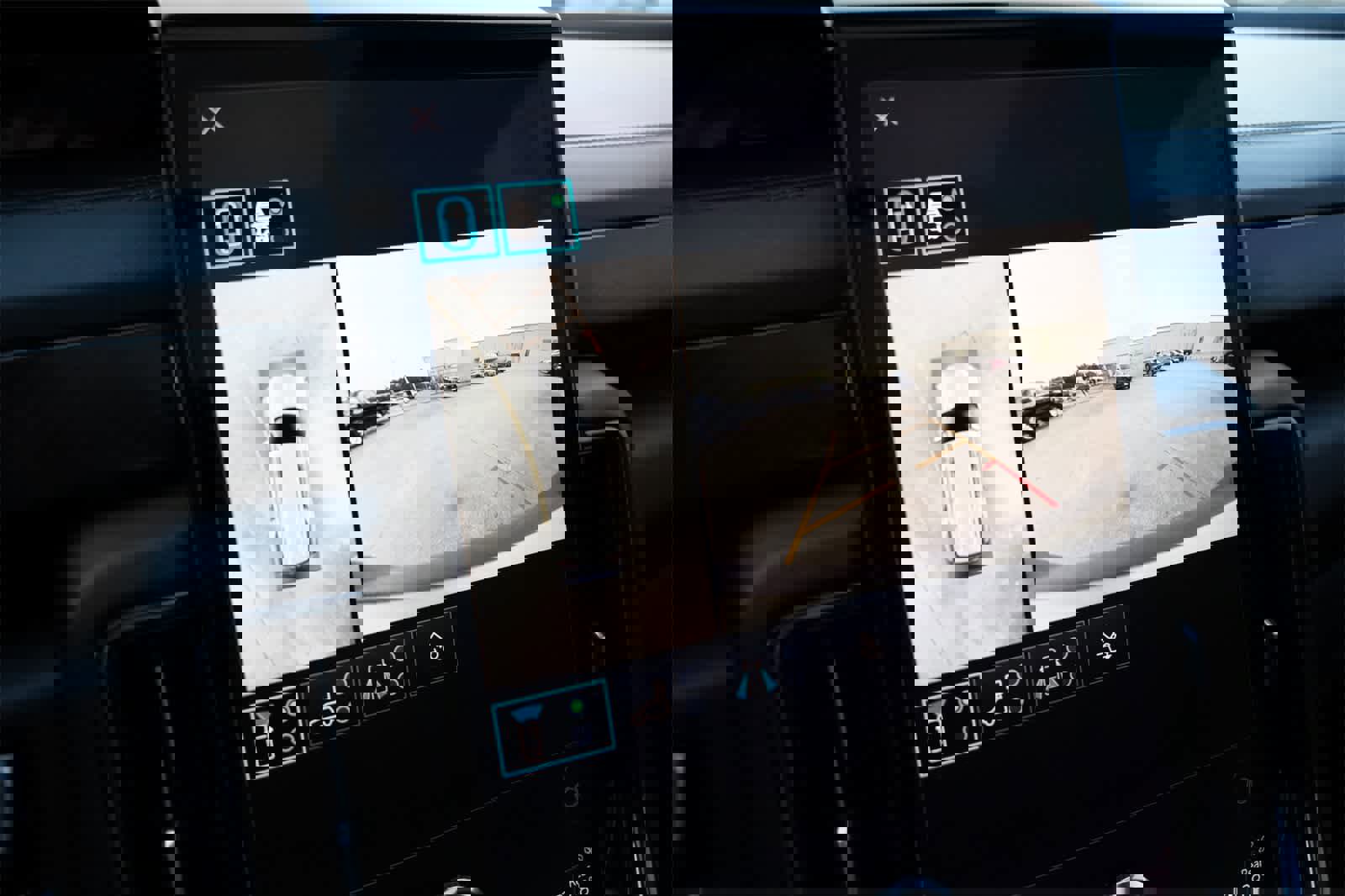 Used 2025 GMC Yukon AT4 w/ AT4 Premium Package image 14