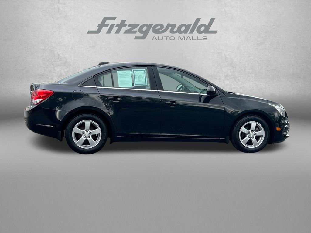 Used 2015 Chevrolet Cruze LT FWD image 3
