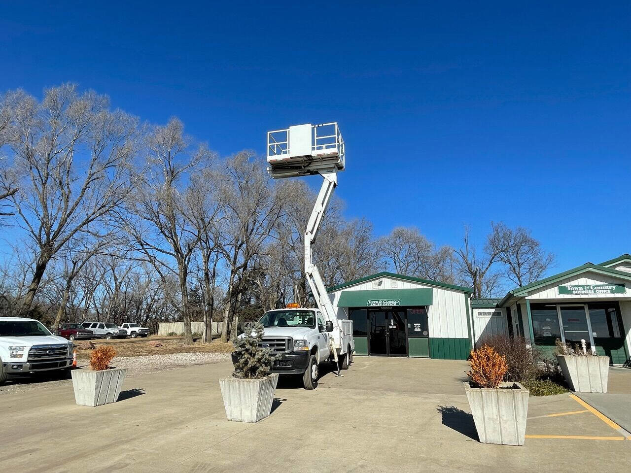 Used 2002 Ford F450 2WD Regular Cab Super Duty image 26