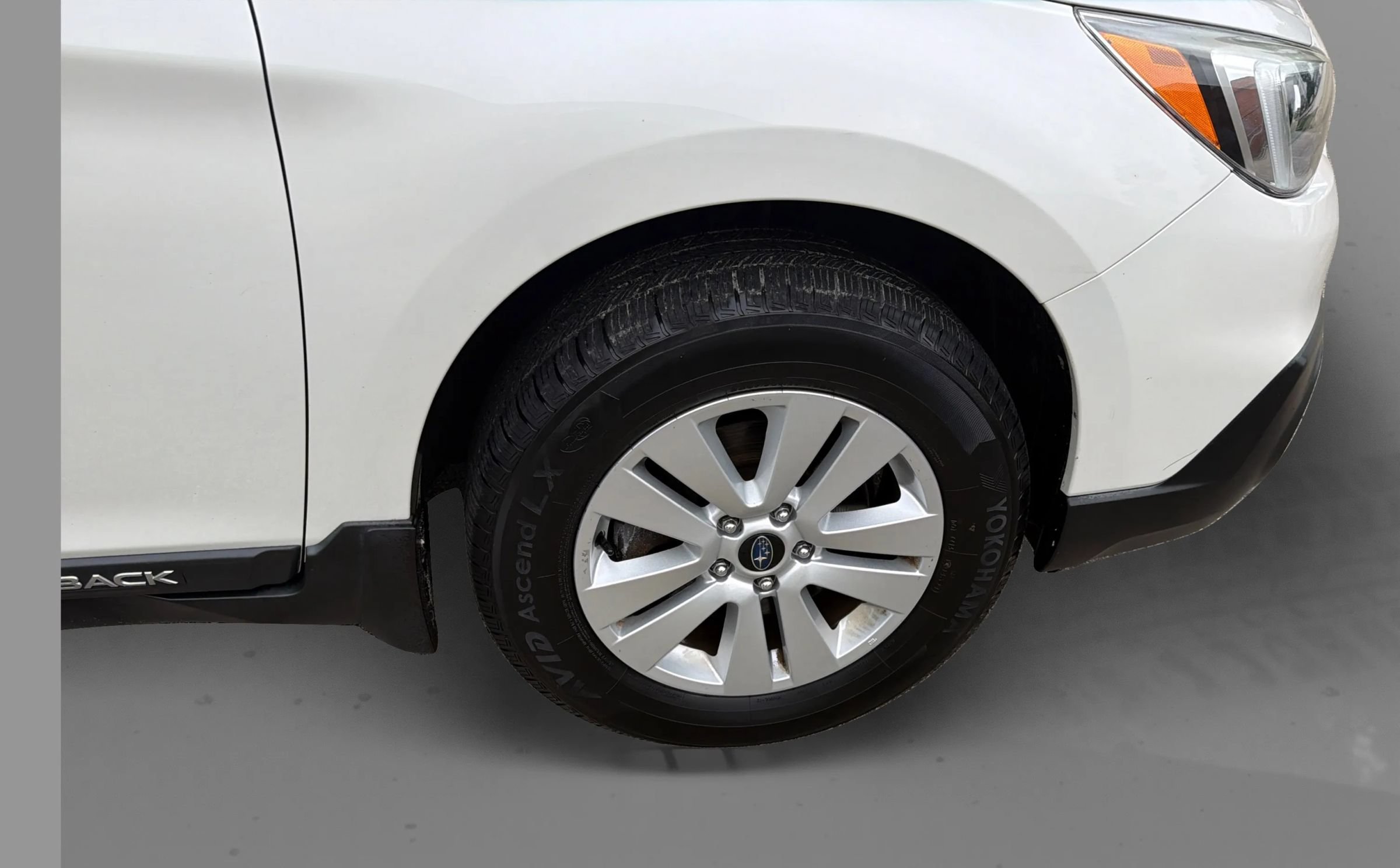 Used 2015 Subaru Outback 2.5i Premium AWD/4WD image 22