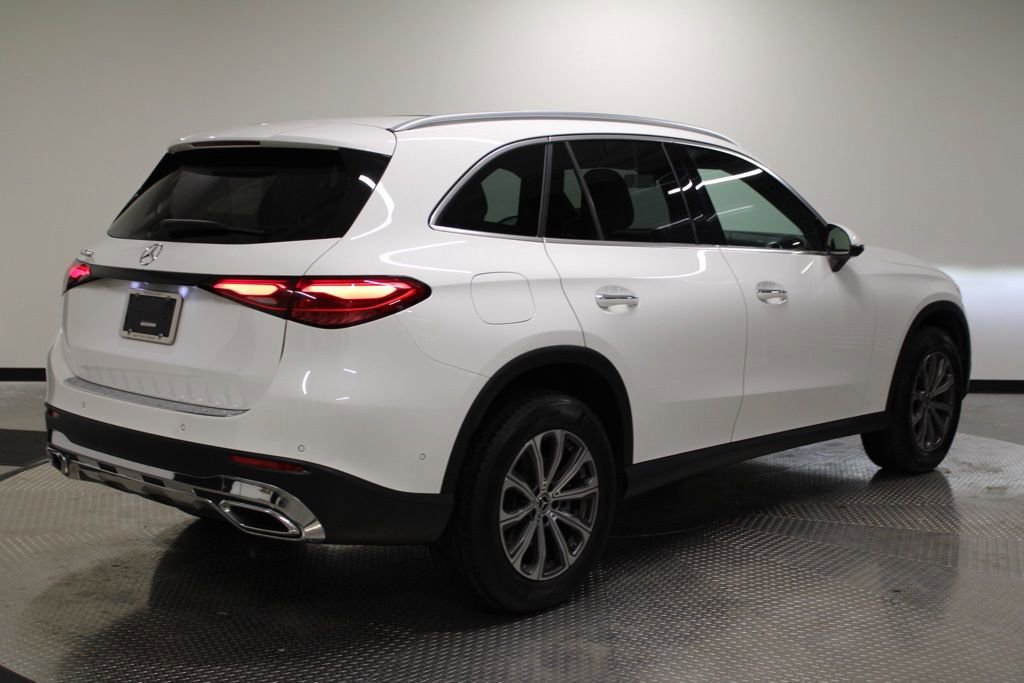 Used 2024 Mercedes-Benz GLC 300 image 11