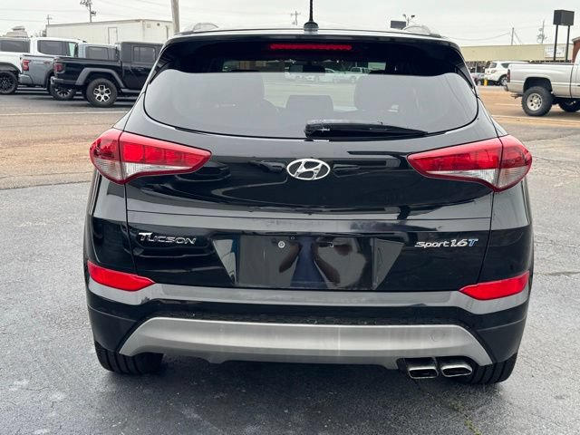 Used 2017 Hyundai Tucson Sport w/ Cargo Package FWD image 4