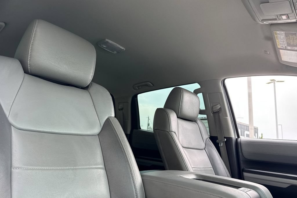 Used 2020 Toyota Tundra Limited w/ Limited Premium Package AWD/4WD image 18