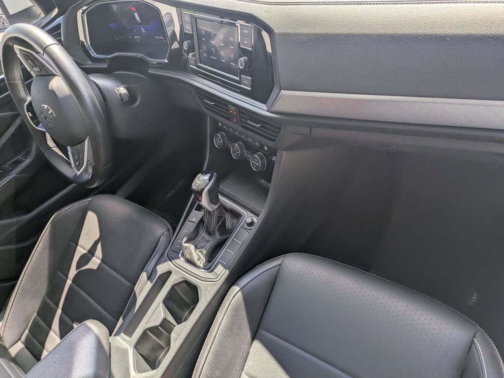 Used 2023 Volkswagen Jetta SE FWD image 33