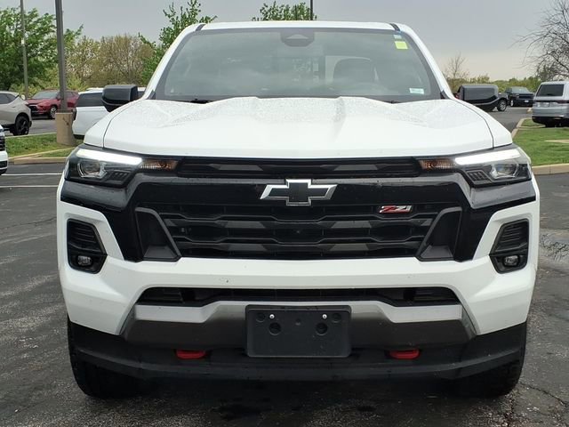 Used 2024 Chevrolet Colorado Z71 w/ Z71 Convenience Package 2 image 26