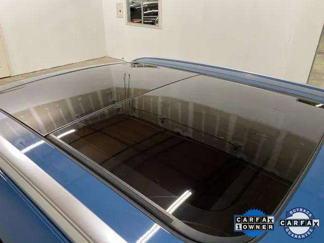 Used 2025 Volvo XC40 B5 Core image 25