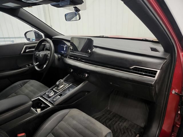 Used 2023 Mitsubishi Outlander Ralliart AWD/4WD image 30