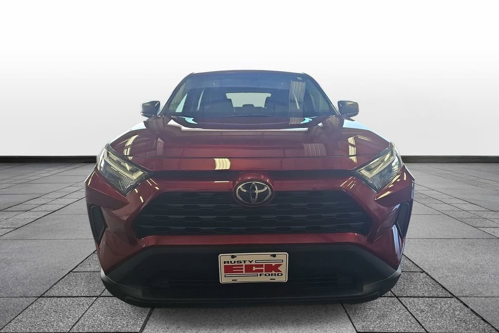 Used 2024 Toyota RAV4 LE AWD/4WD image 2