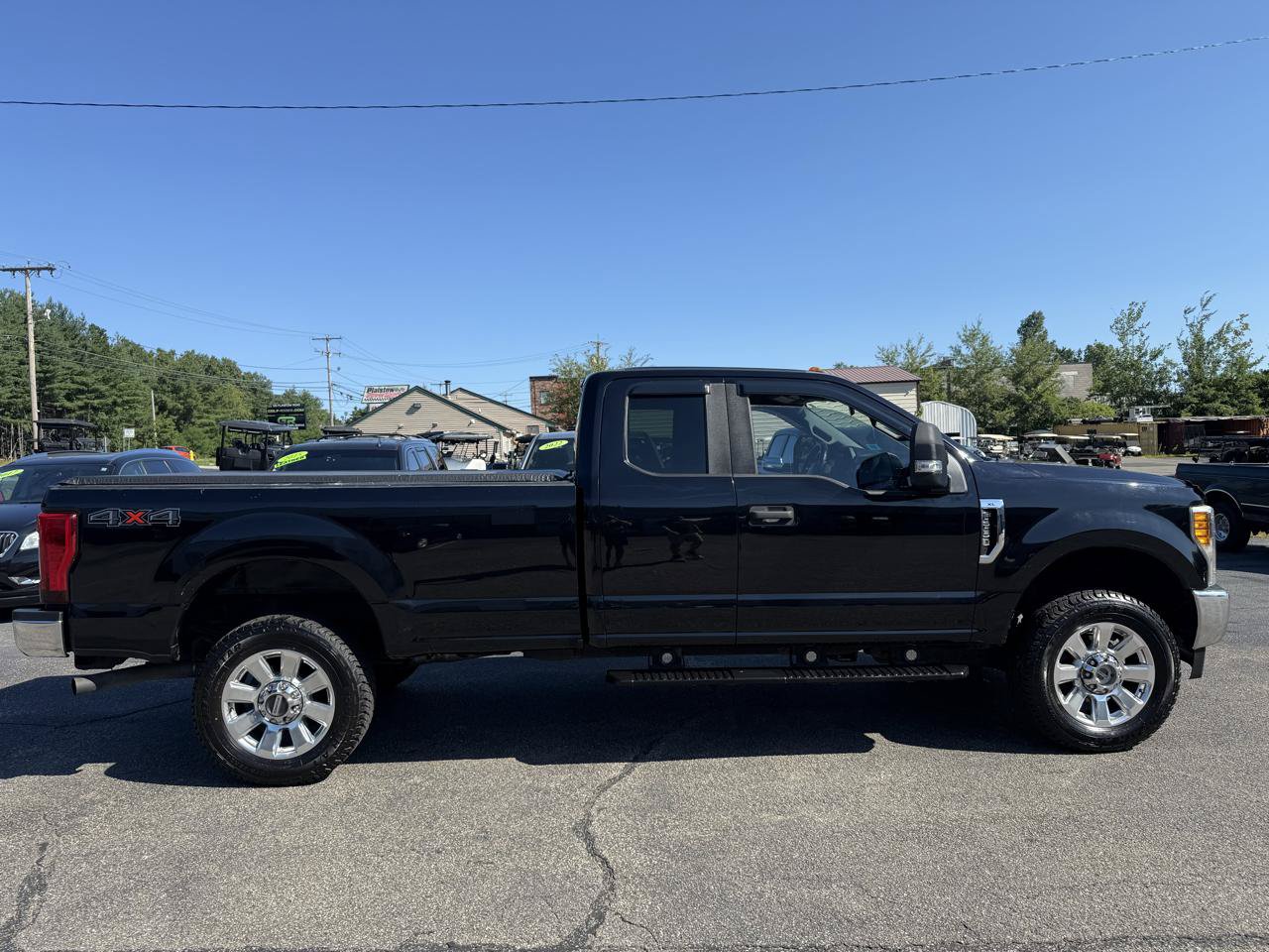 Used 2017 Ford F250 XL w/ Power Equipment Group AWD/4WD image 15