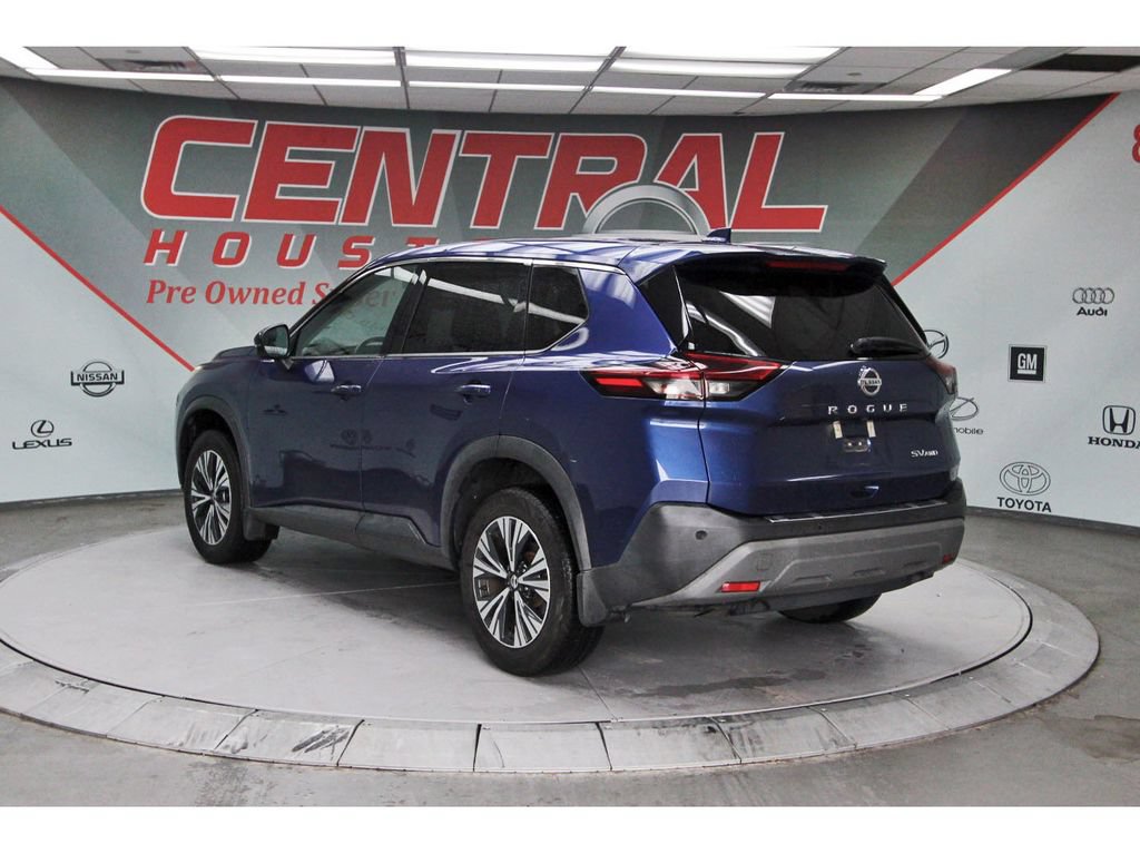 Used 2021 Nissan Rogue SV AWD/4WD image 3