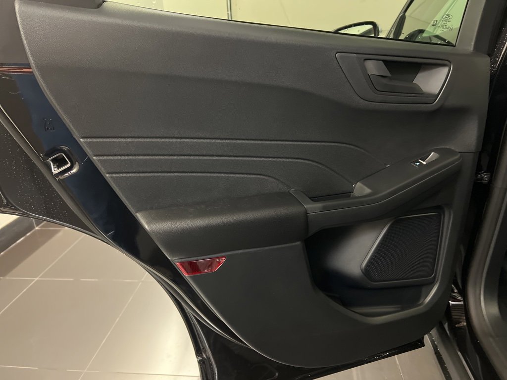 New 2025 Ford Escape Active w/ Cold Weather Package image 30