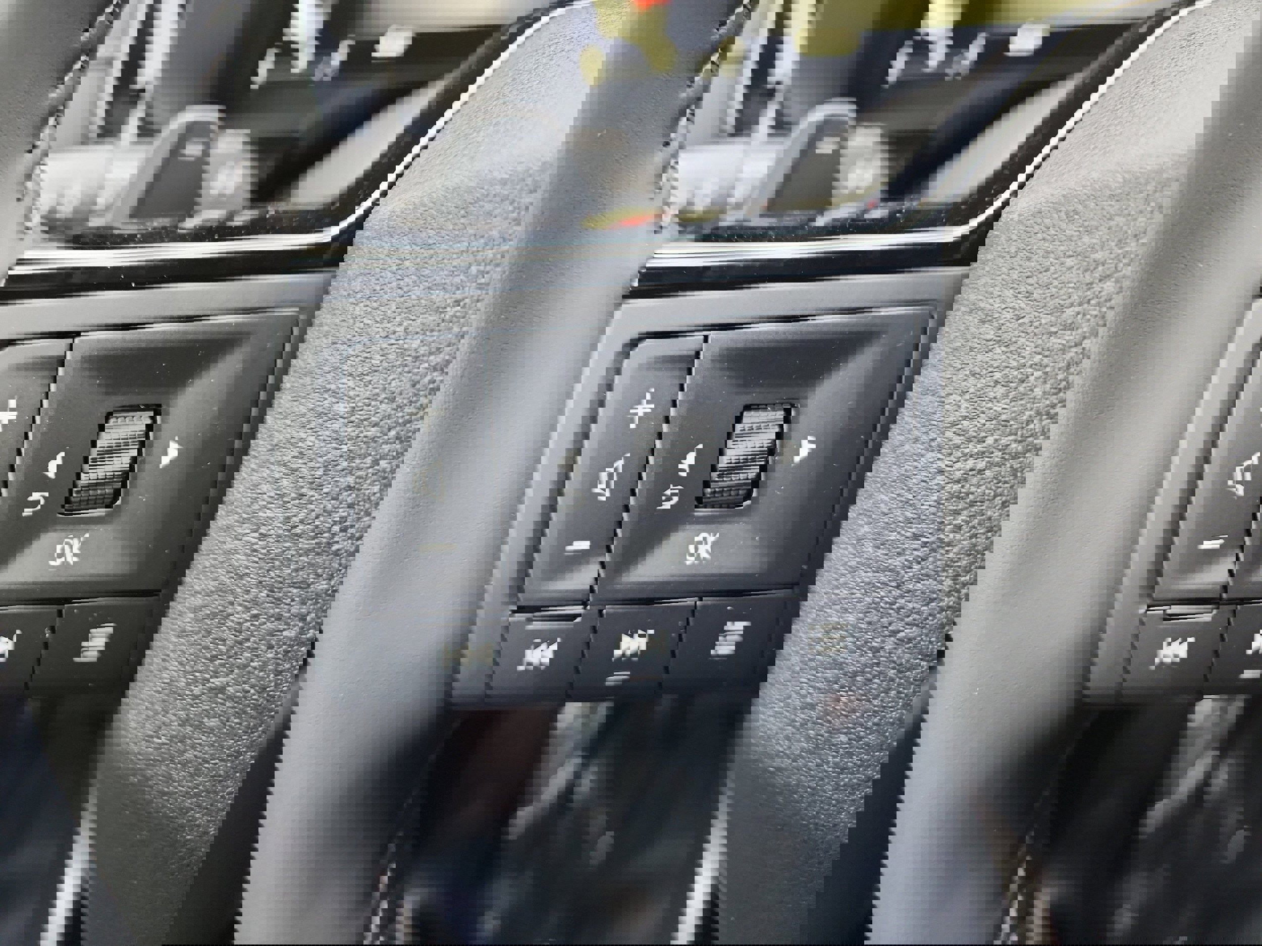 New 2026 Nissan Pathfinder SL image 19