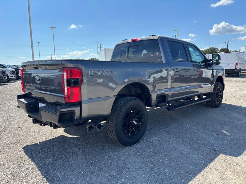 New 2026 Ford F350 XLT image 3