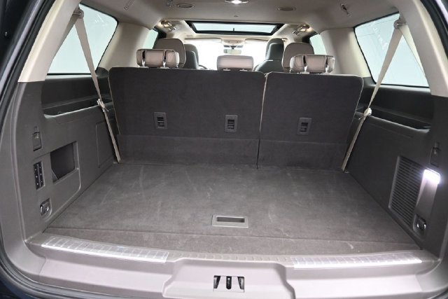Certified 2024 Lincoln Navigator L Reserve AWD/4WD image 25