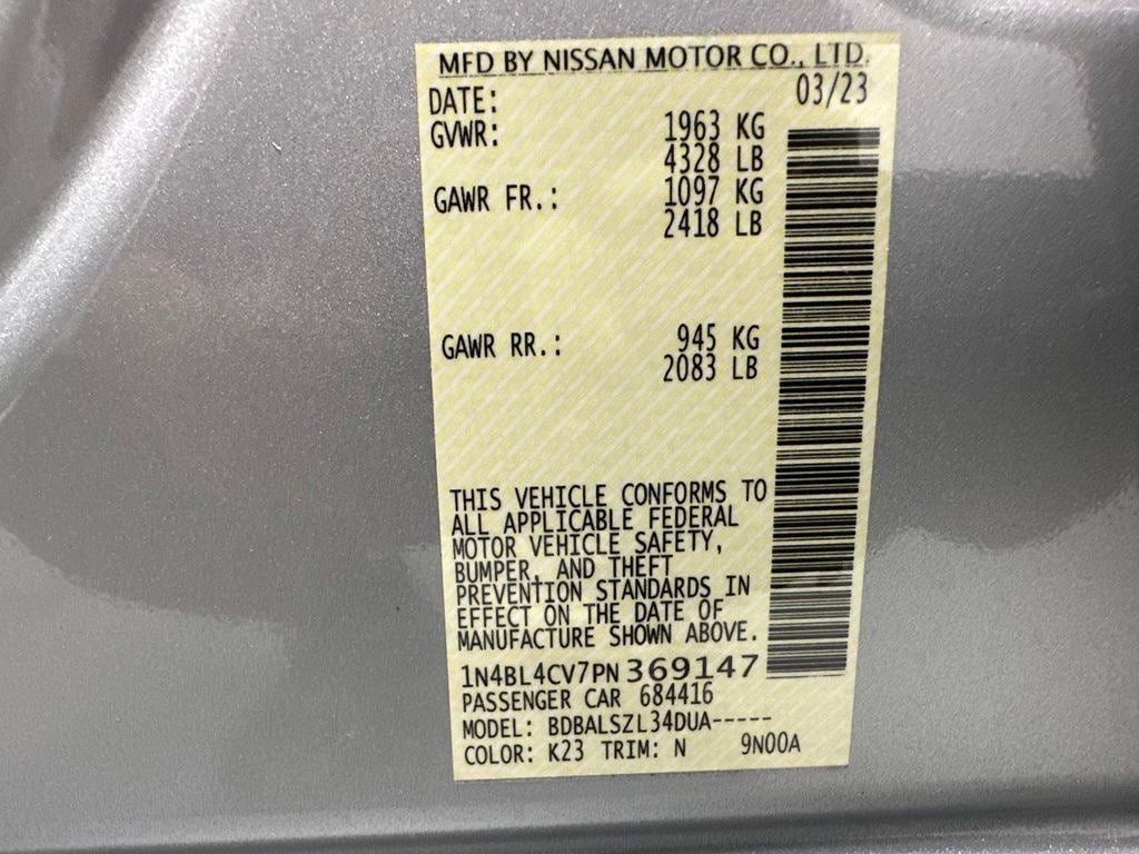 Used 2023 Nissan Altima 2.5 SR FWD image 11