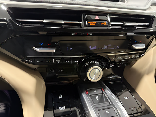 Used 2023 Acura MDX w/ Technology Package FWD image 25