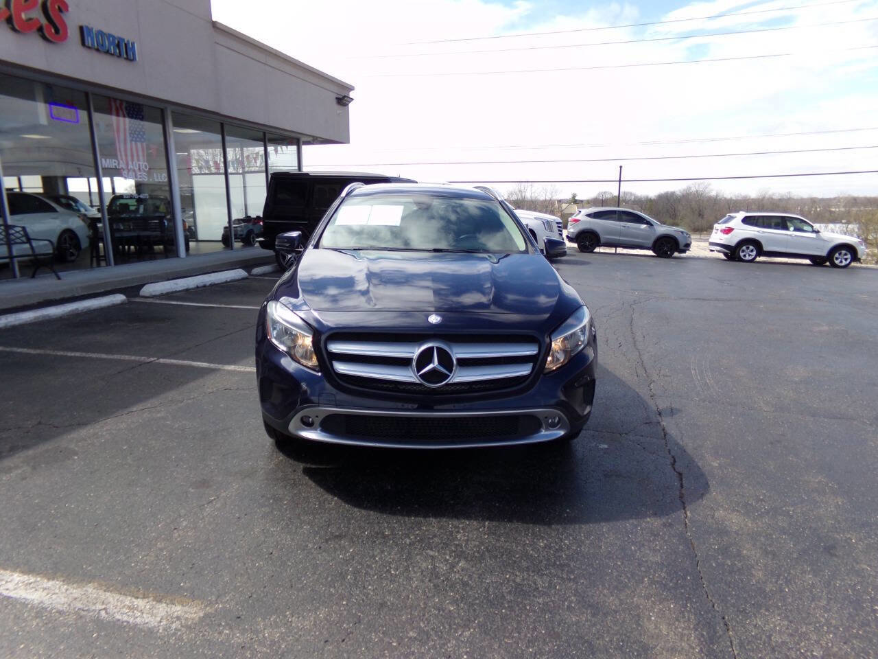 Used 2017 Mercedes-Benz GLA 250 4MATIC image 3