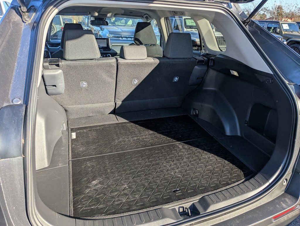 Used 2025 Toyota RAV4 LE image 16