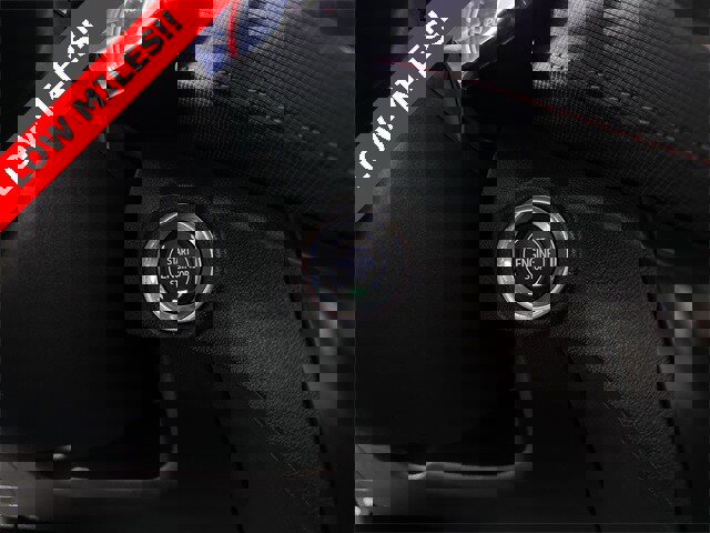 Used 2023 Chevrolet TrailBlazer RS w/ Sun and Liftgate Package image 17