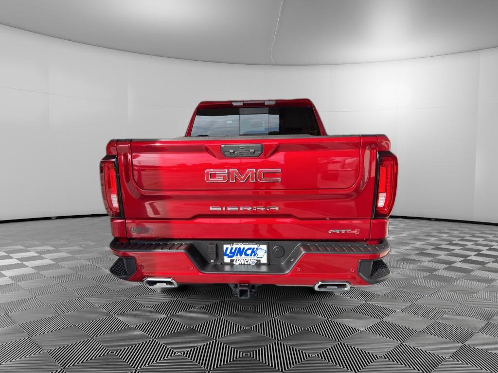 Used 2025 GMC Sierra 1500 AT4 w/ AT4 Premium Package AWD/4WD image 4