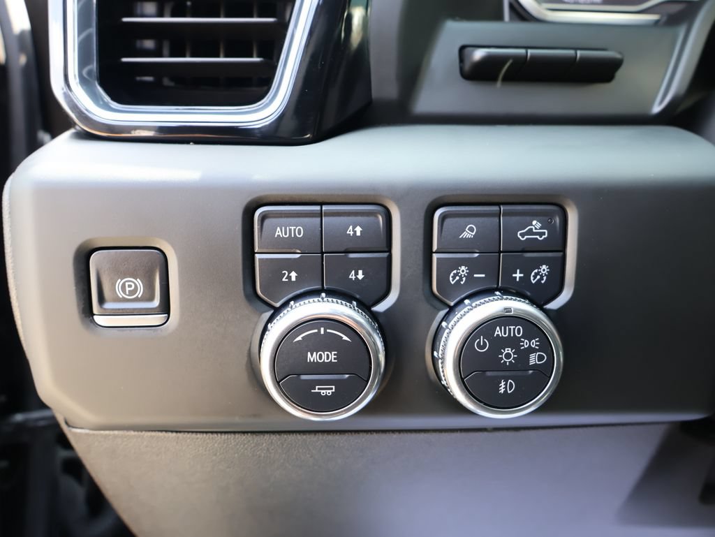 Used 2024 GMC Sierra 2500 Denali w/ Denali Reserve Package AWD/4WD image 13