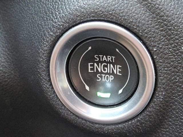 Certified 2022 Chevrolet Silverado 1500 LTZ image 10