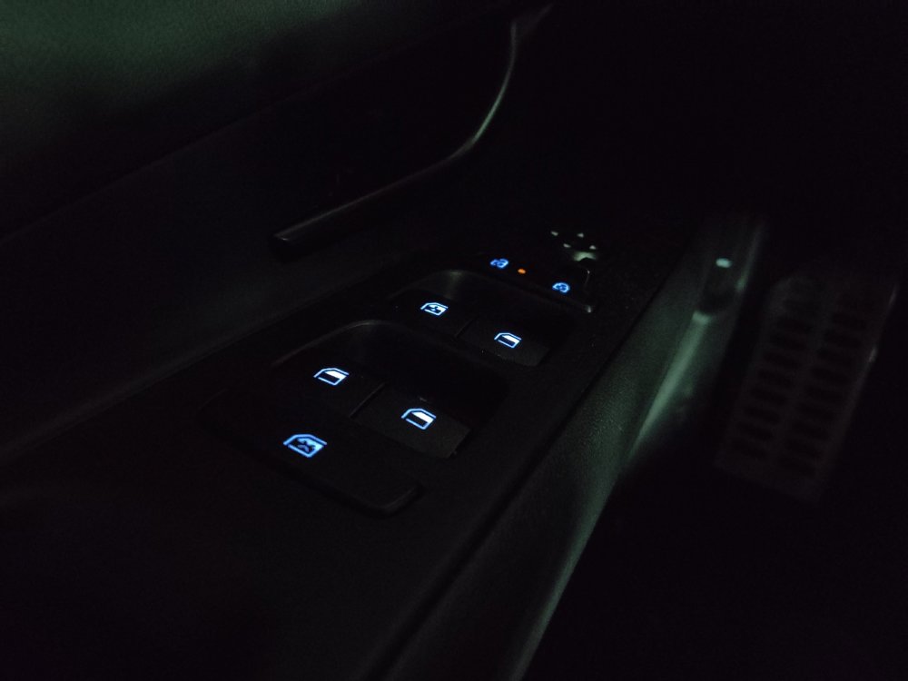 Used 2025 Hyundai Elantra Sport image 27