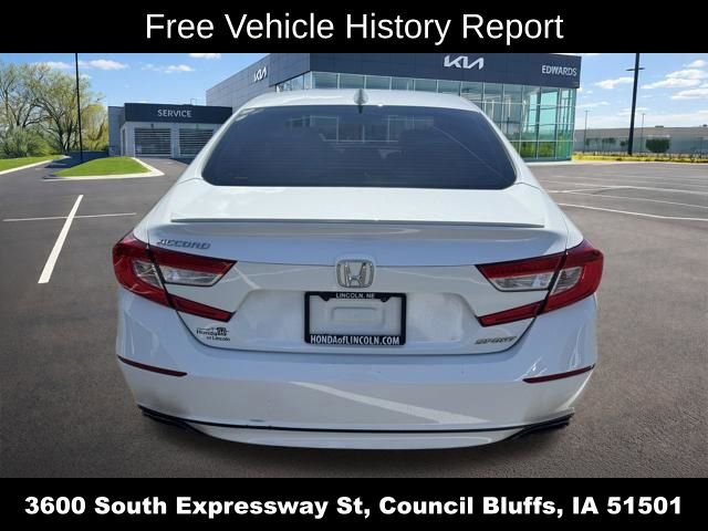 Used 2018 Honda Accord Sport image 5