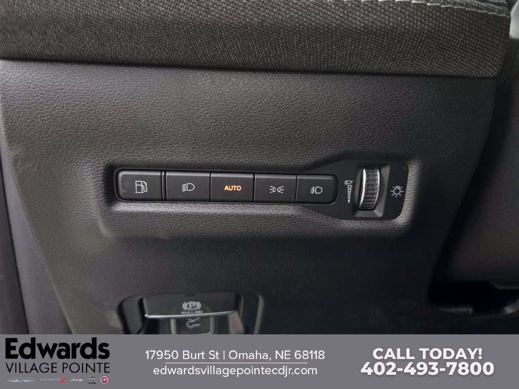 New 2026 Jeep Cherokee Laredo AWD/4WD image 12