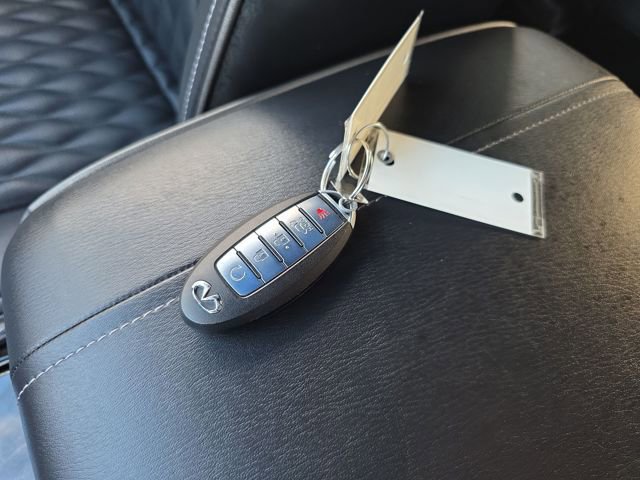 Used 2024 INFINITI QX80 Sensory image 36