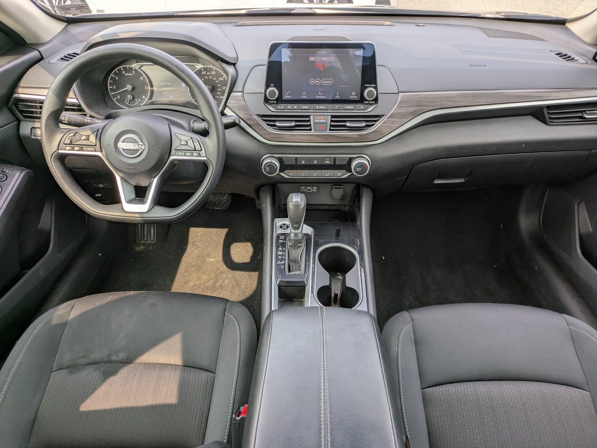 Certified 2024 Nissan Altima 2.5 SV FWD image 15
