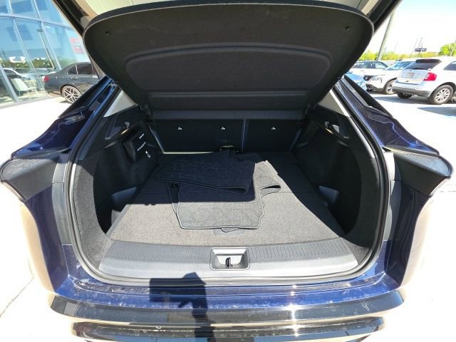 Used 2023 Nissan Ariya PLATINUM+ e-4ORCE image 27