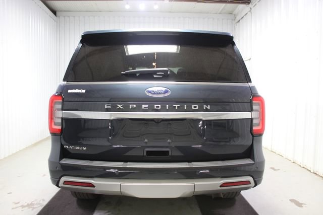 Used 2023 Ford Expedition Platinum RWD image 5