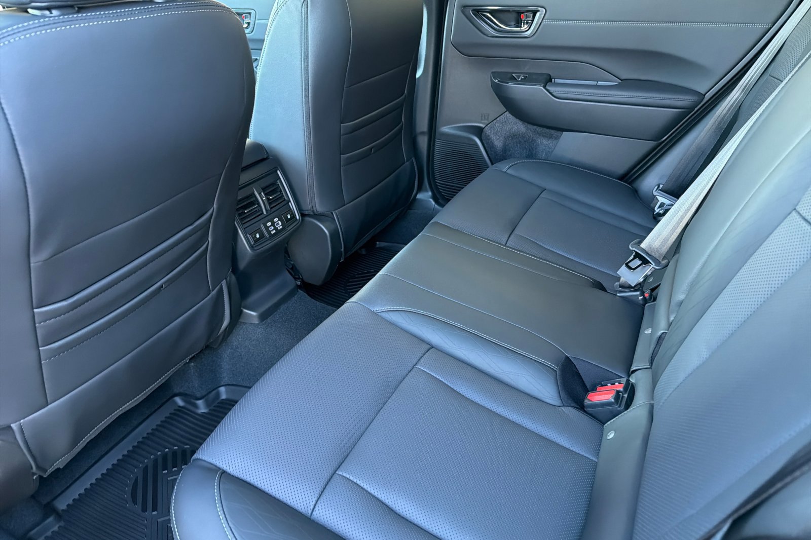 New 2026 Subaru Outback Touring image 12