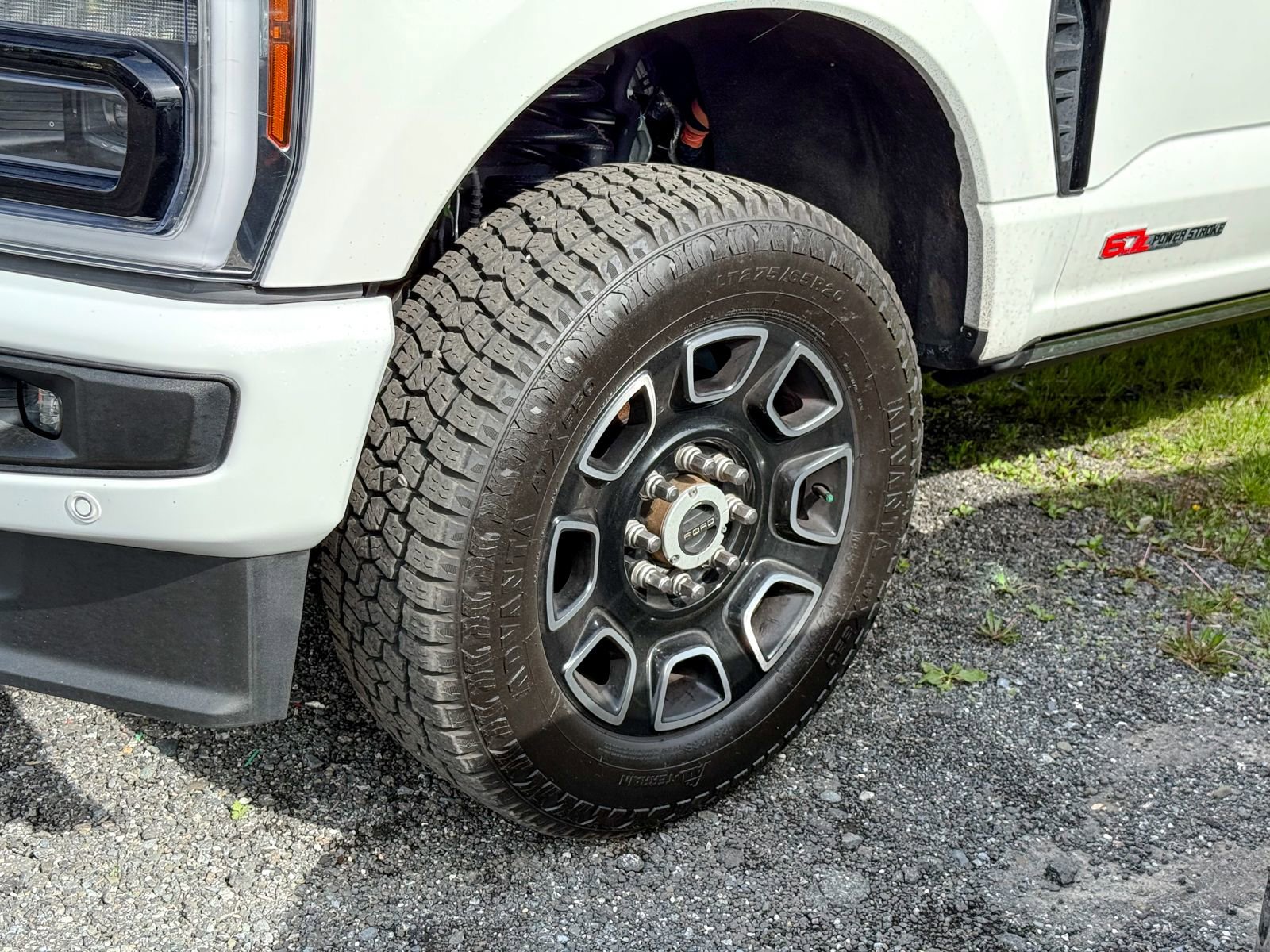 Used 2025 Ford F350 Platinum AWD/4WD image 10
