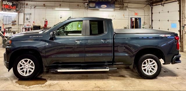 Used 2019 Chevrolet Silverado 1500 RST w/ All-Star Edition image 2