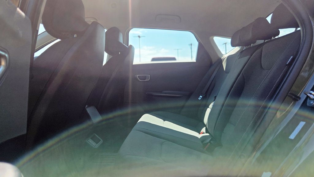 Used 2026 Kia K4 FWD image 28