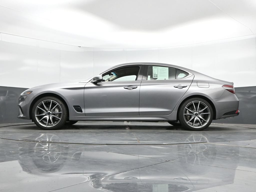Used 2025 Genesis G70 2.5T AWD/4WD image 47