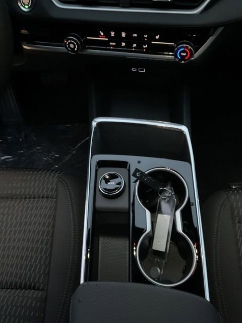 New 2026 Chevrolet Equinox LT image 18