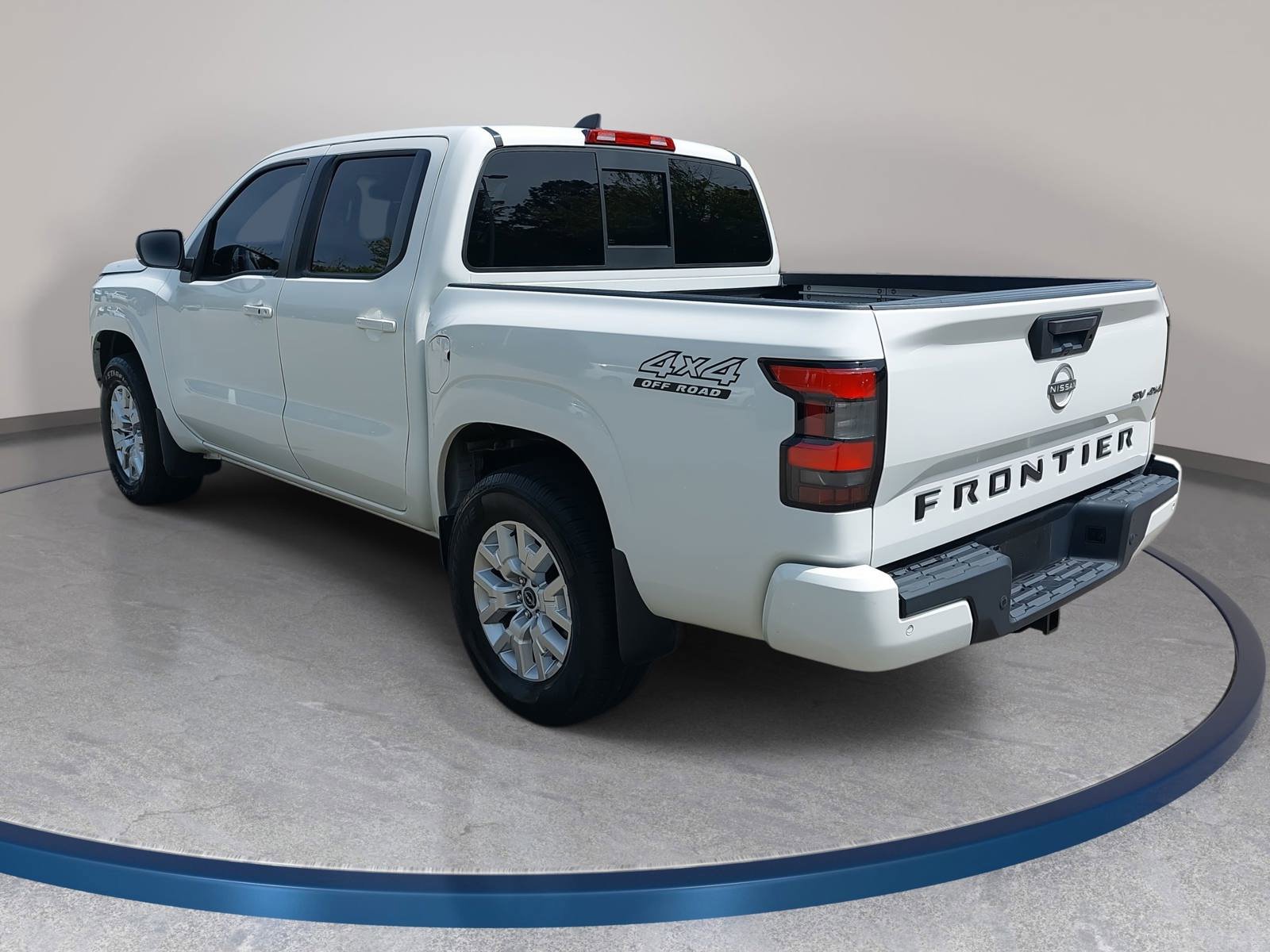 Used 2022 Nissan Frontier SV AWD/4WD image 7