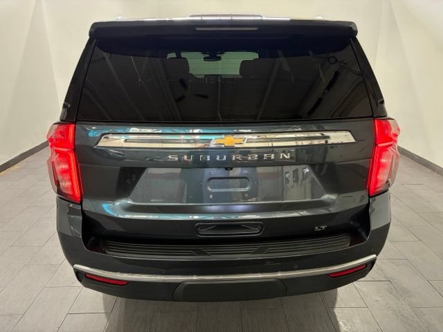 Used 2021 Chevrolet Suburban LT AWD/4WD image 4