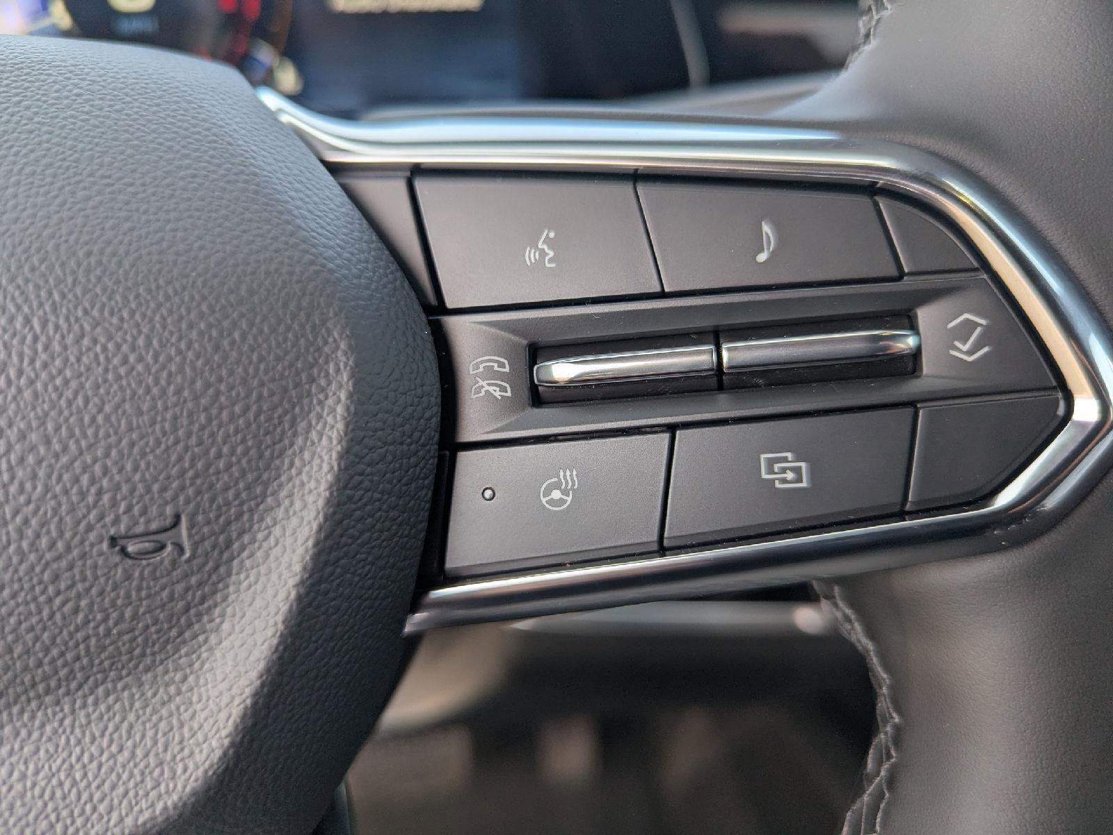 New 2026 Chevrolet Equinox LT w/ Convenience Package II image 42