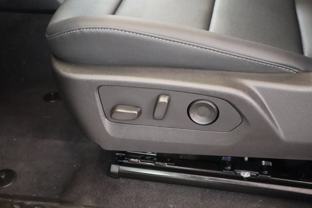 New 2026 Chevrolet Colorado LT w/ LT Convenience Package AWD/4WD image 13