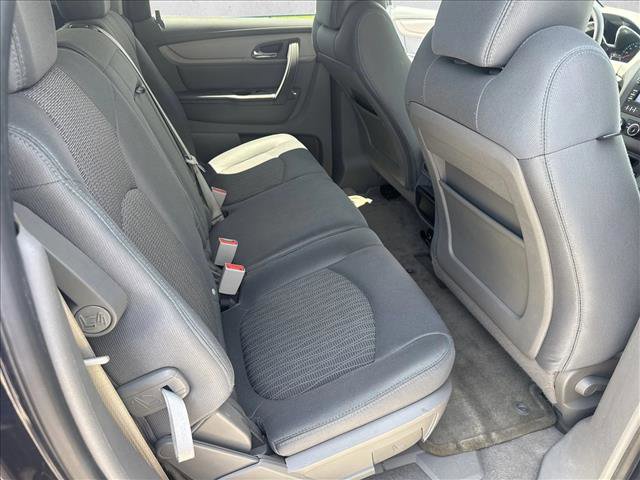 Used 2017 Chevrolet Traverse LS FWD image 19